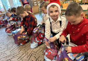 Oglądanie prezentów