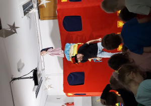 Przedstawienie ,,Księżniczka na ziarnku grochu"